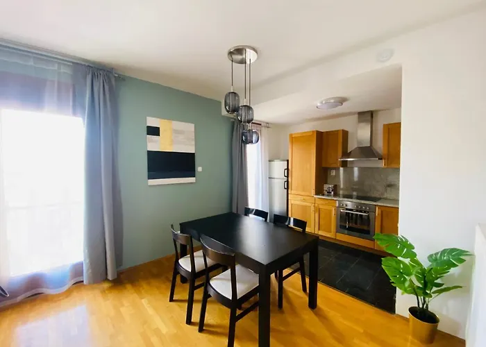 Apartamento K13 A4.4 *