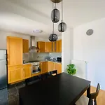 K13 A4.4 Daire Budapeşte